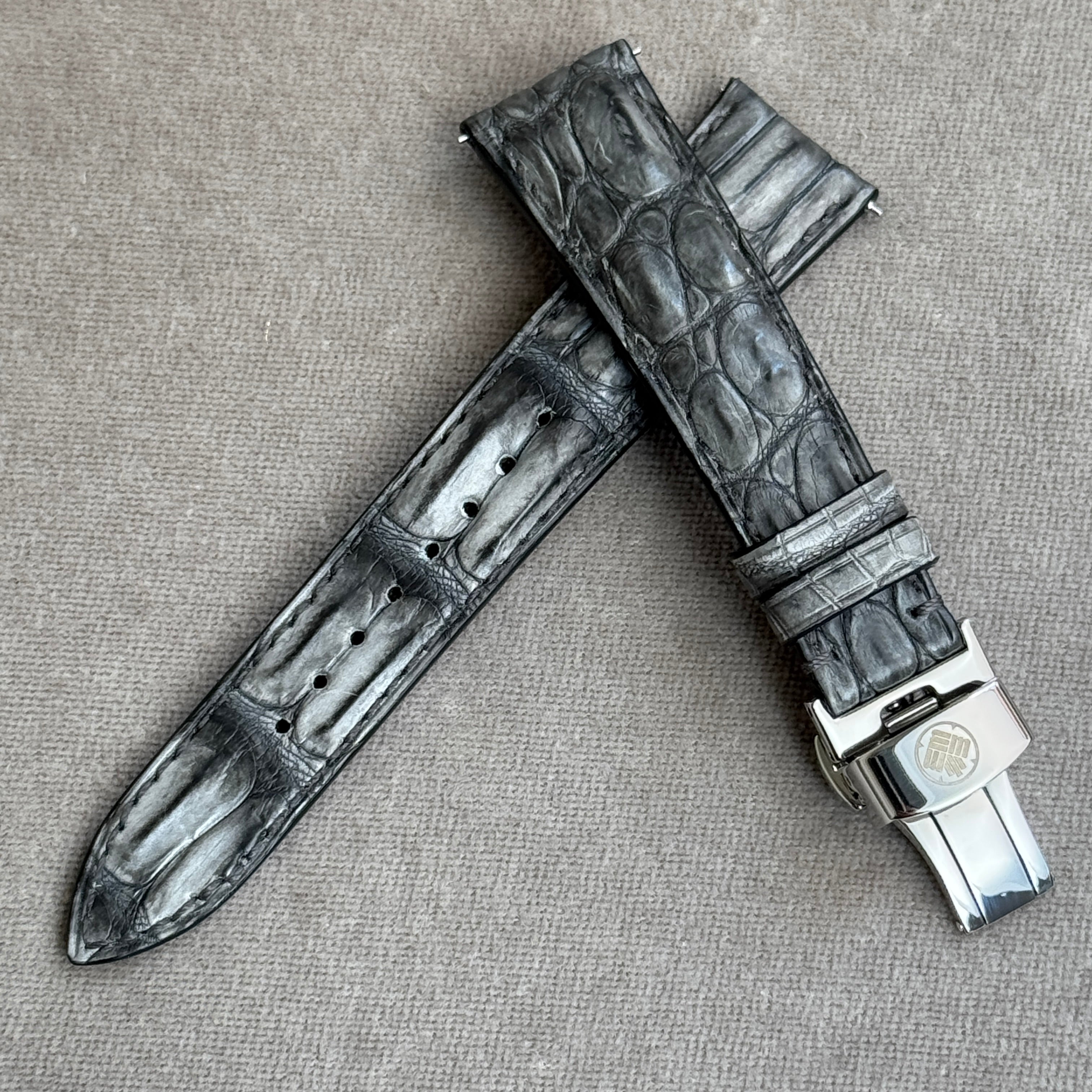 マッサマン出品　クロコダイル　オーダー クロコダイル｜墨染｜背ワニ ホーンバック｜20-16mm – 松下庵