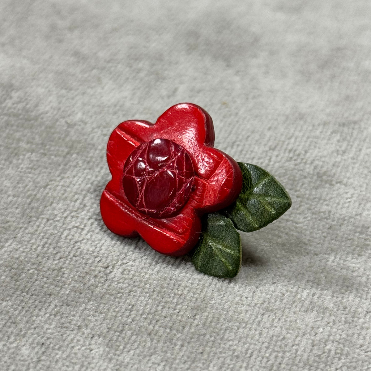 IMG_9341.heic?crop=center& IMG_9341.heic?crop=center&