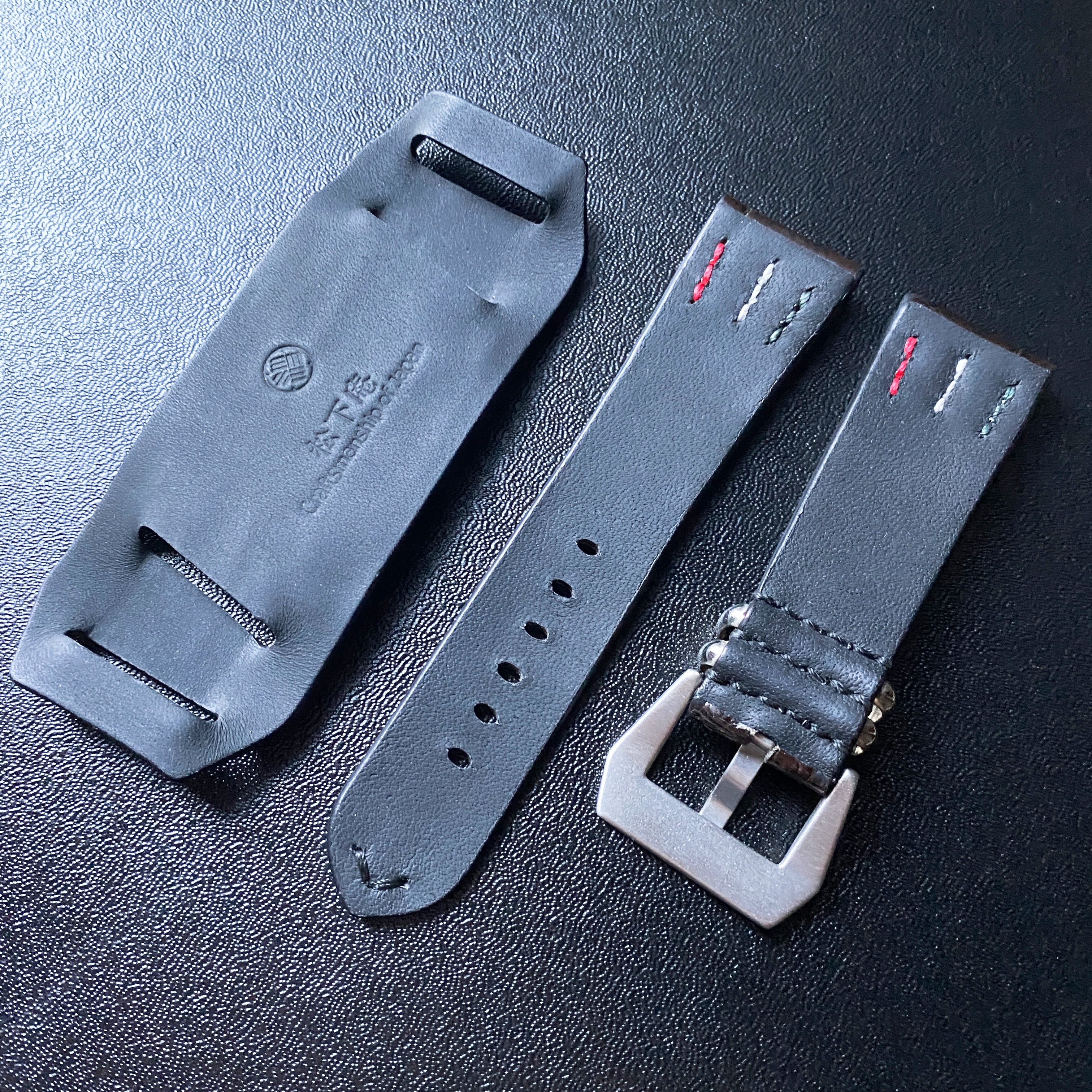 【カスタムストラップ 】ダークブラウン【クロコダイル】