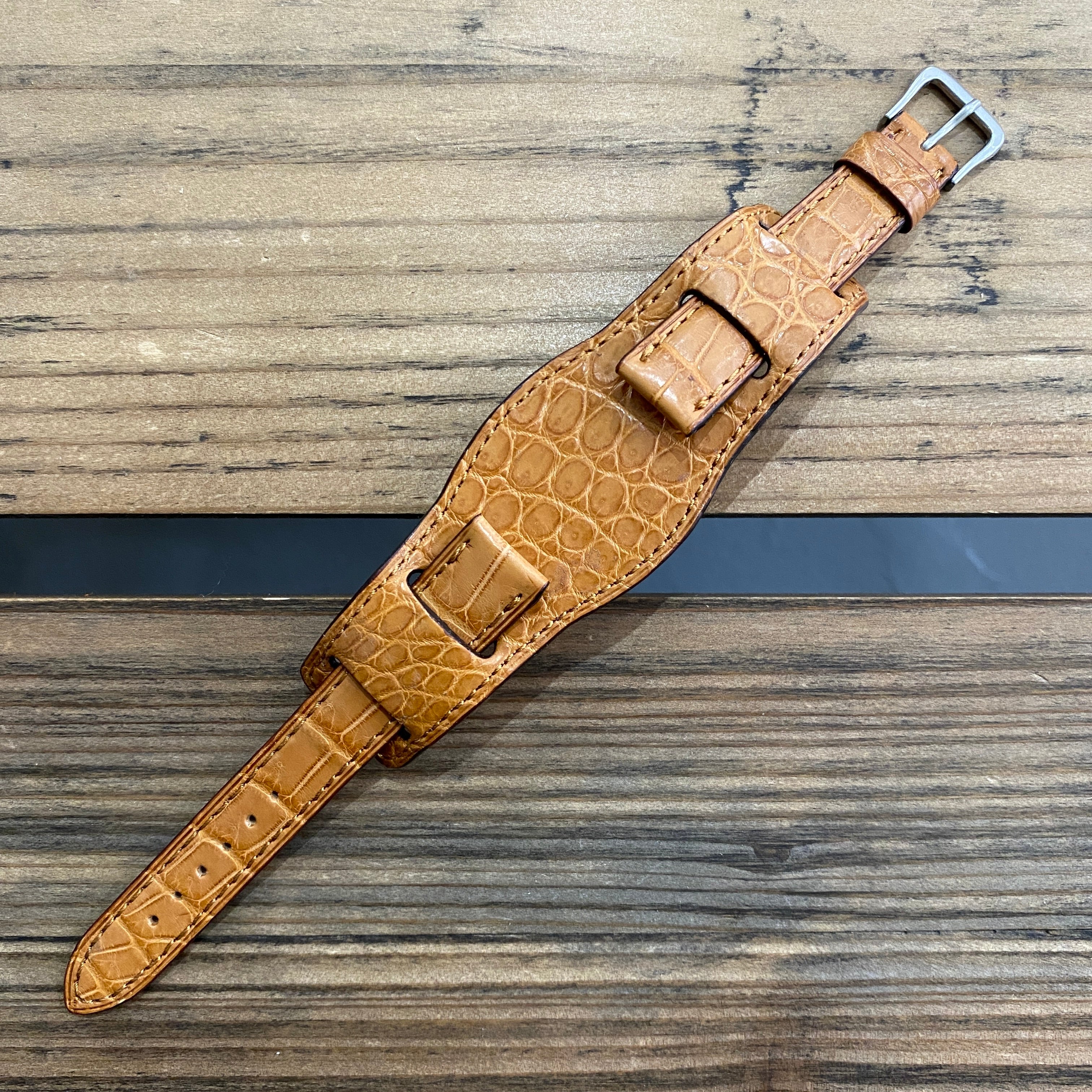 【カスタムストラップ 】035 マットキャメル 16mm【クロコダイル】 台座ストラップ