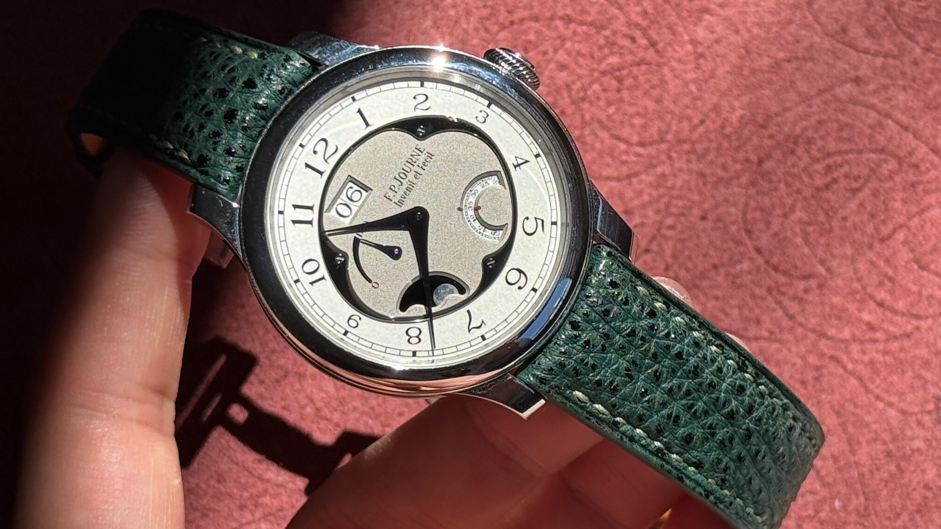 F.P.Journe Octa Divine Automatic Platinum｜黒桟革 極 ジュエルグリーン