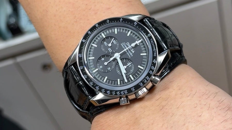 Omega Speedmaster｜台座カスタム マットクロコダイル ブラック
