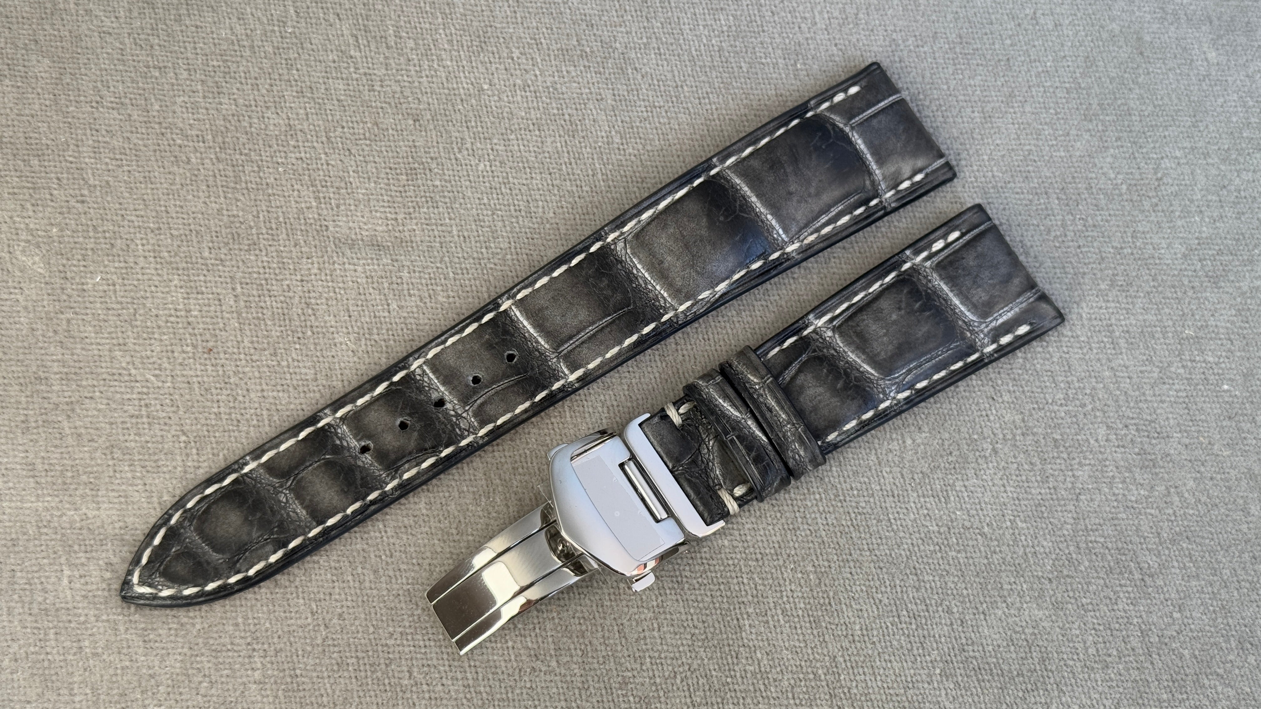 Grand Seiko 白樺｜マットクロコダイル 墨染