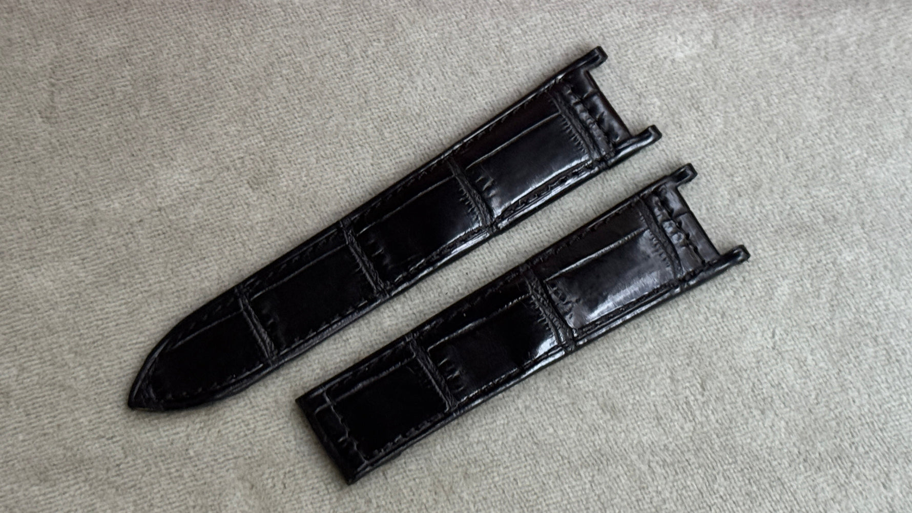 C社｜クロコダイル｜マットブラック