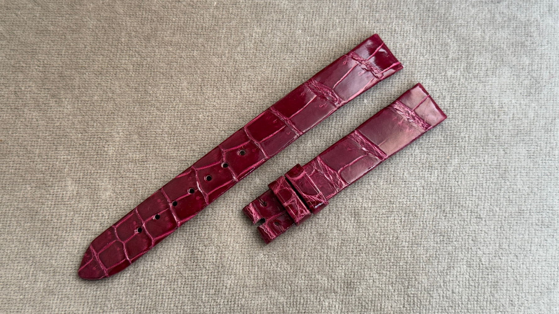 V社｜クロコダイル｜シャイニーワイン