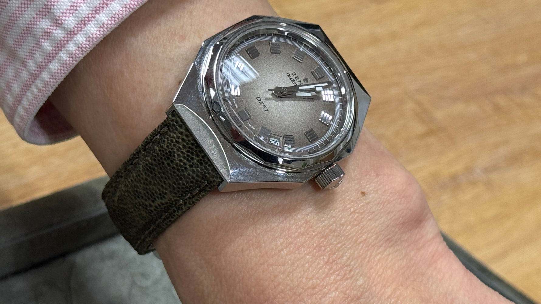 Zenith Defy A3642｜エレファント カーキオリーブ