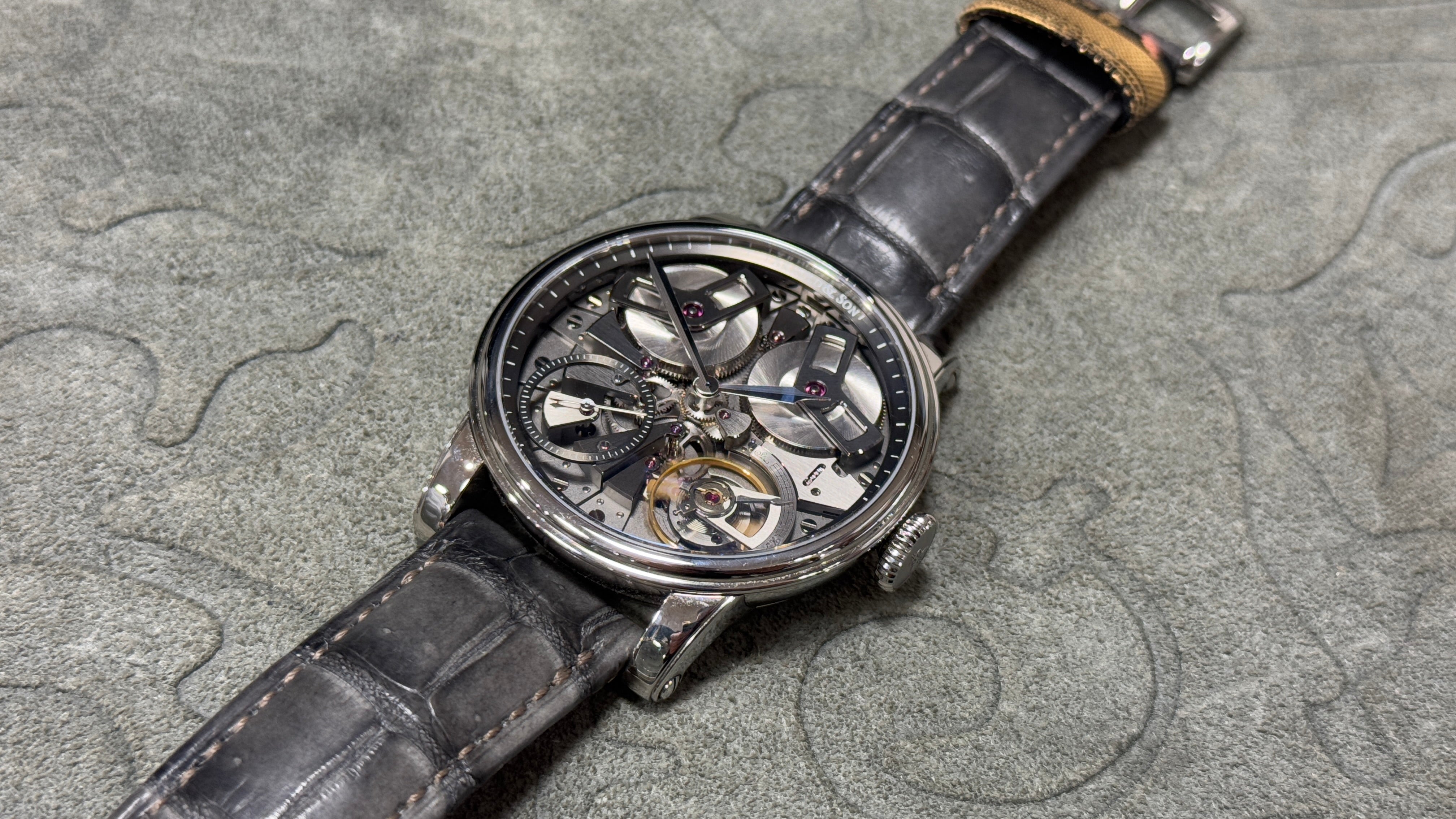 【製作事例】アーノルド＆サン（Arnold & Son） TB88 × 墨染クロコダイル 着物カスタム｜静と粋の融合 - 松下庵