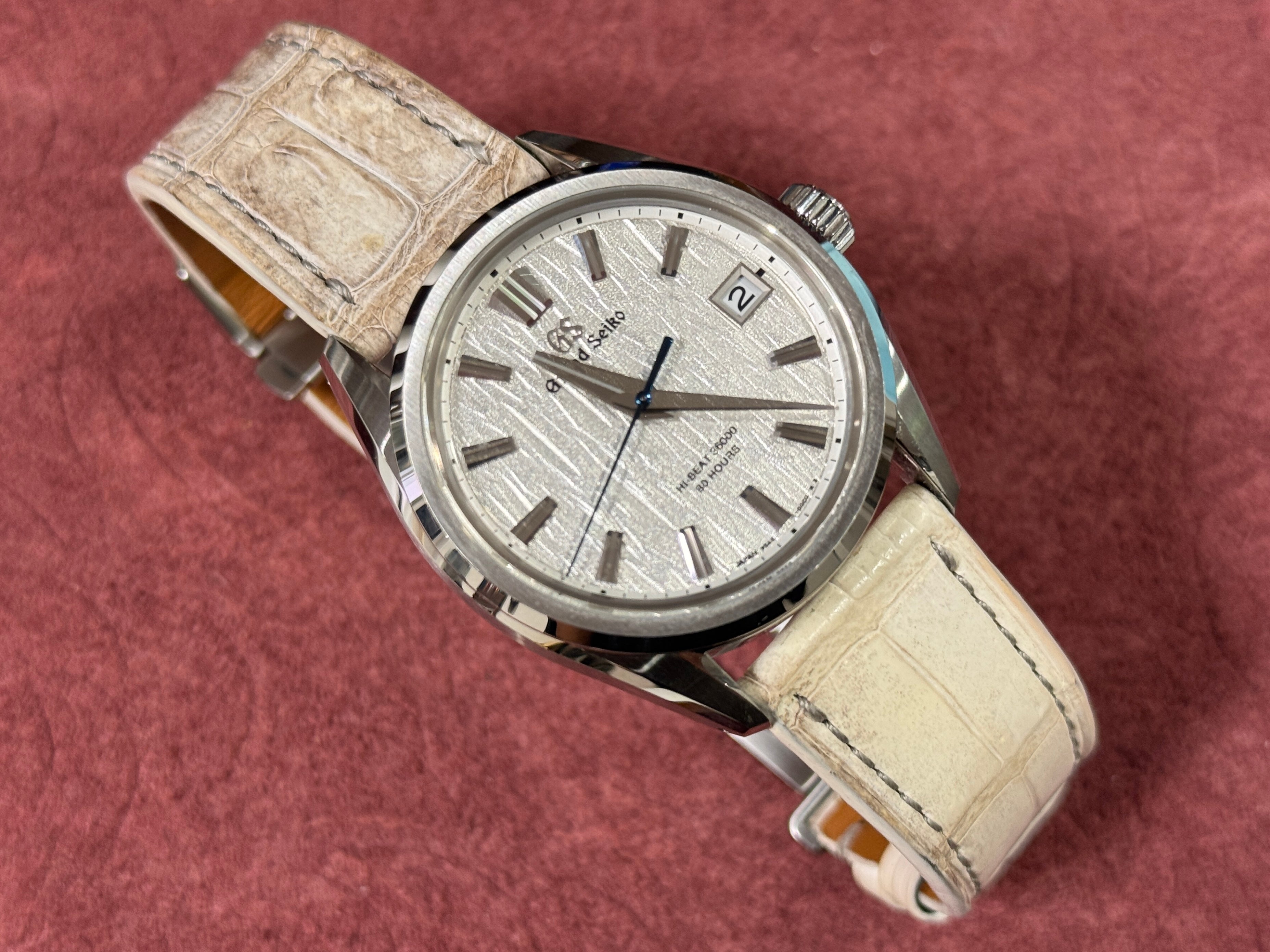 製作事例】Grand Seiko SLGA009 × ヒマラヤクロコダイルストラップ