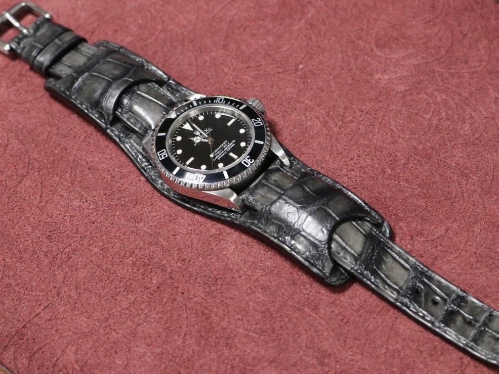 【製作事例】ロレックス サブマリーナ × 墨染クロコダイル・台座カスタム - 松下庵
