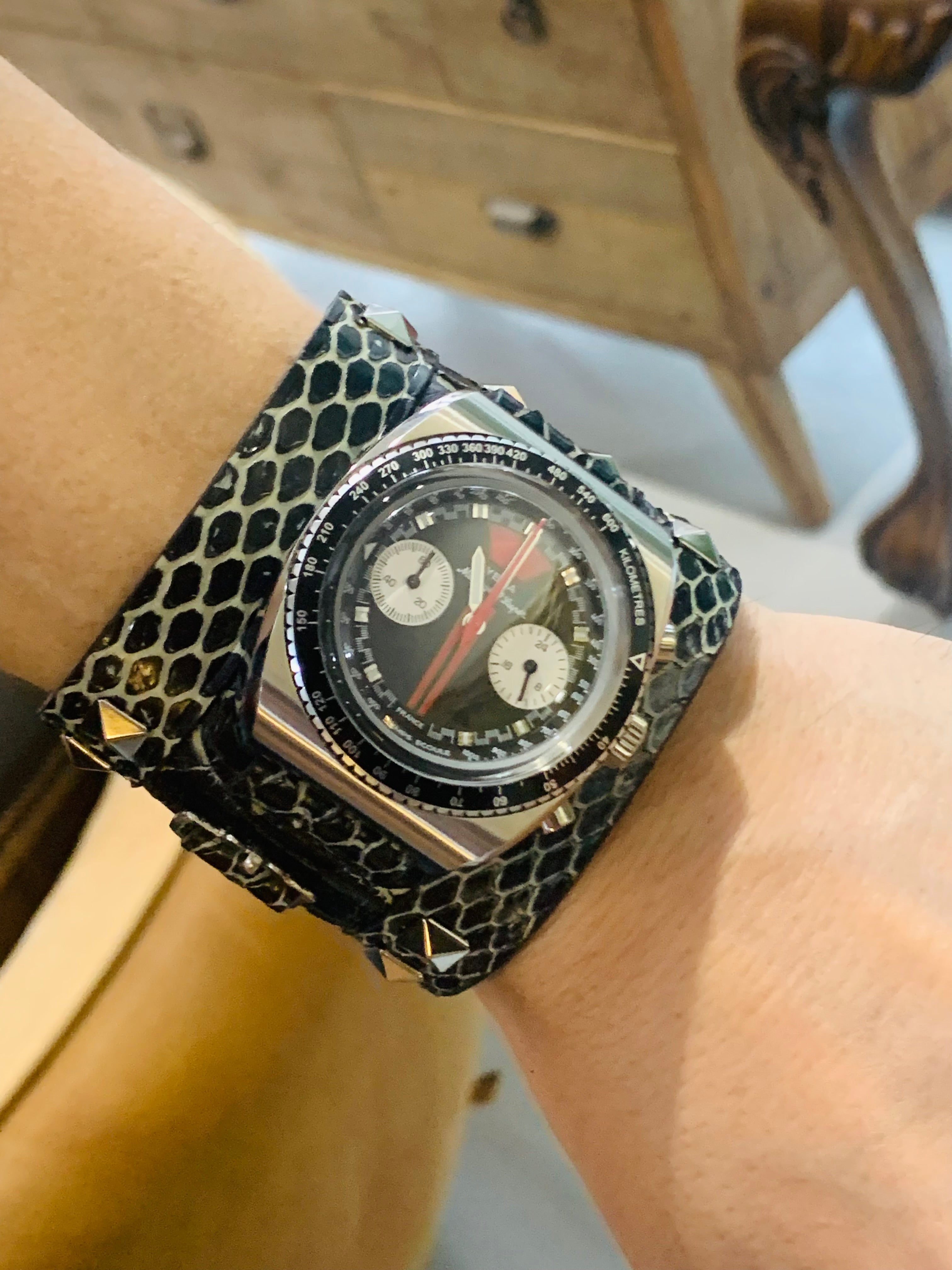 【製作事例】ブラックダイヤモンドパイソン × バッファローレザー ロックスタイルオーダーストラップ - 松下庵