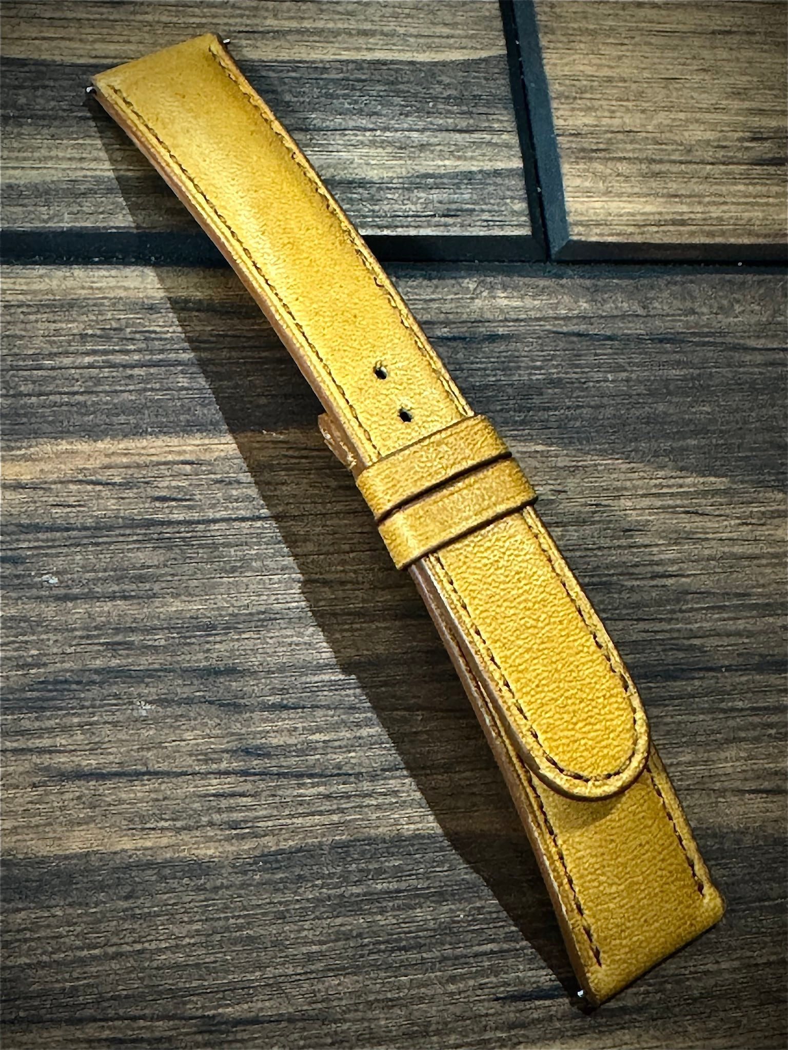 【製作事例】オメガ コンステレーション × キャメルカーフ ヴィンテージ仕上げオーダーストラップ（アビエ仕様） - 松下庵