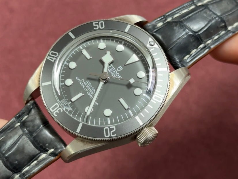 【製作事例】TUDOR 58 ブラックベイ｜墨染クロコダイル - 松下庵