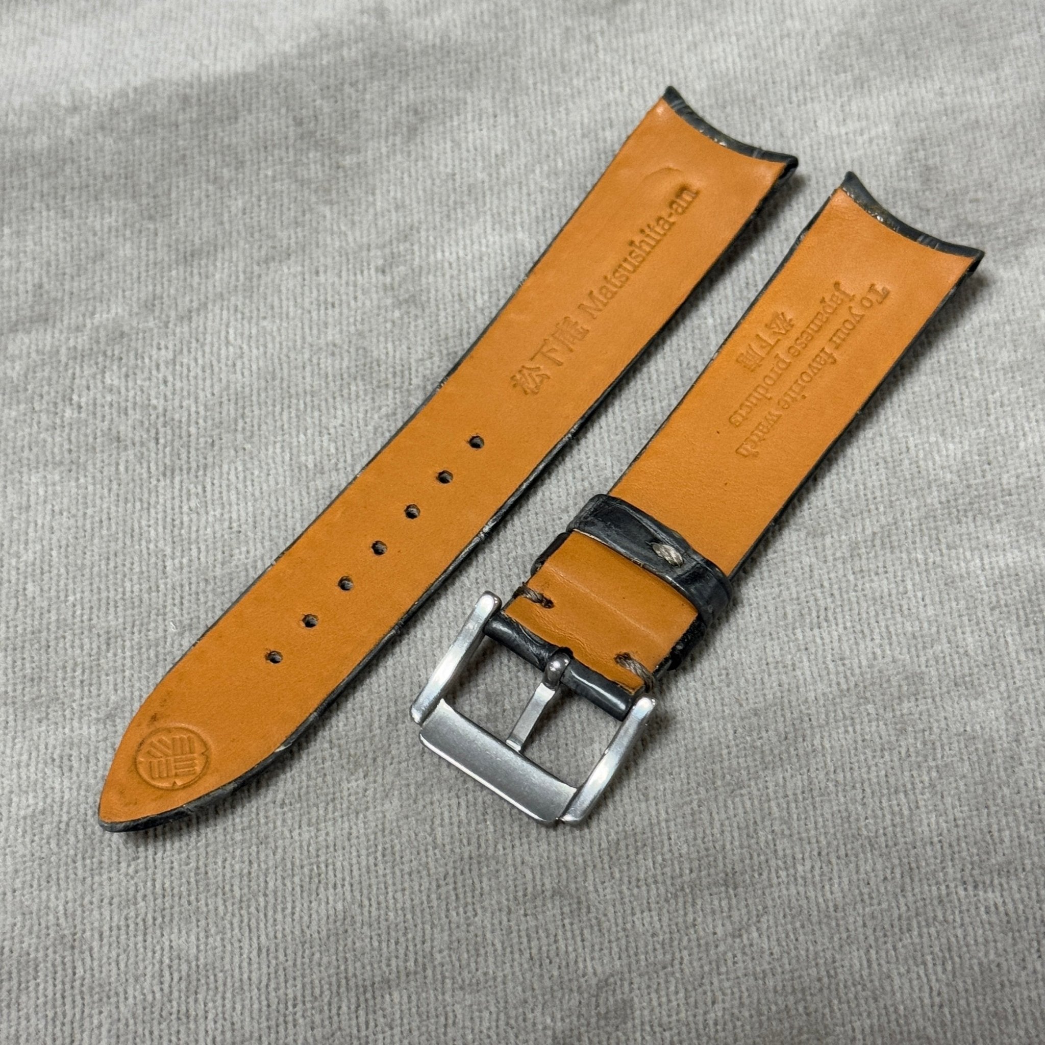 クロコダイル シャイニーシアン 19-16mm 松下庵USED 革　レザー　時計 墨染クロコダイル｜ヘリ返し｜19-18mm – 松下庵