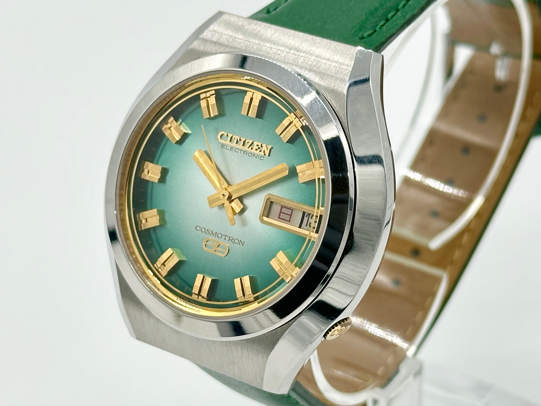 【時計/WATCH】シチズン コスモトロン エレクトリック 緑文字盤 電磁テンプ式 1970年代製