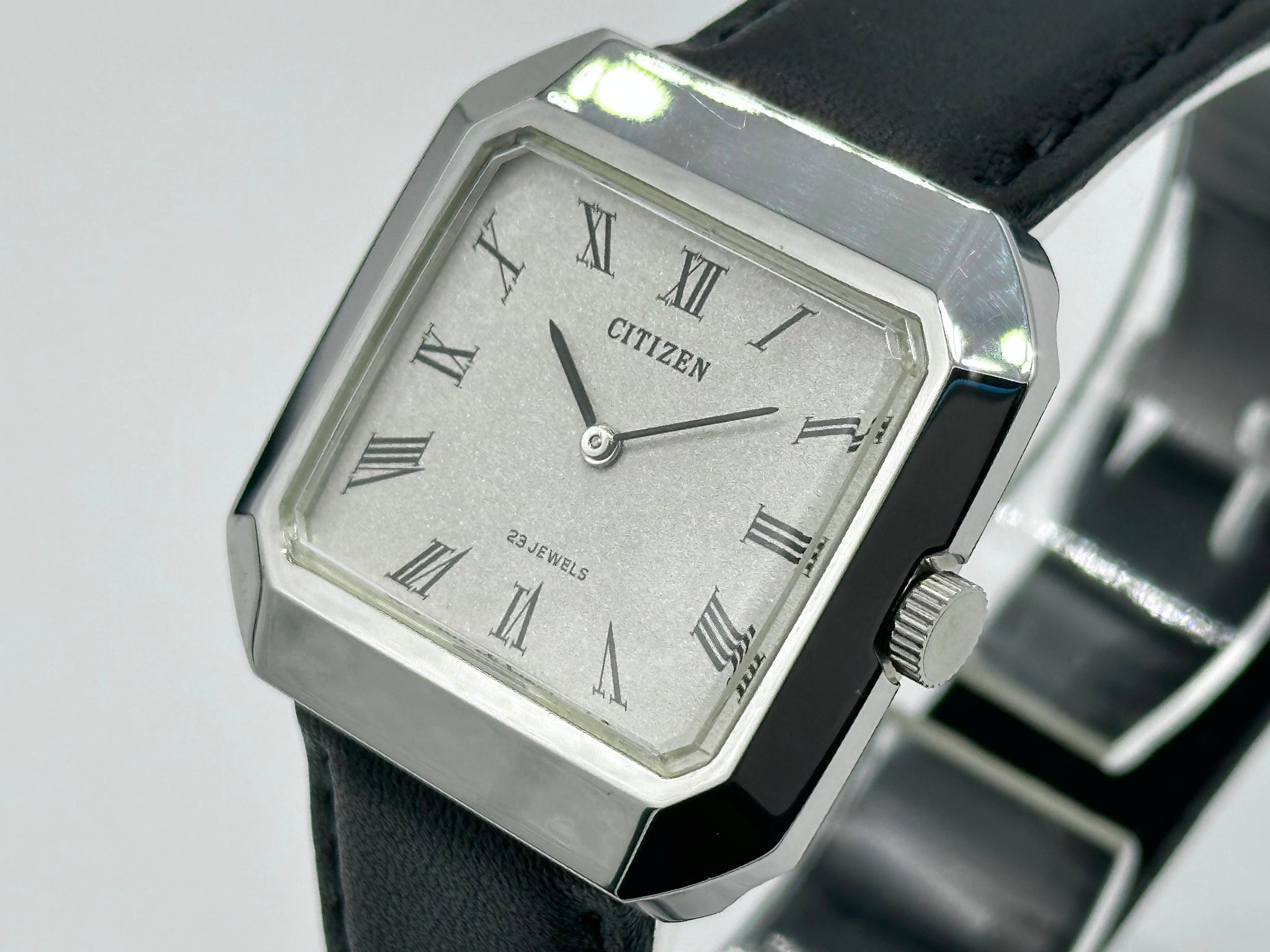 【時計/WATCH】シチズン 角型 2針 ローマ数字 サンドブラスト文字盤 手巻き 23石 1970年代製