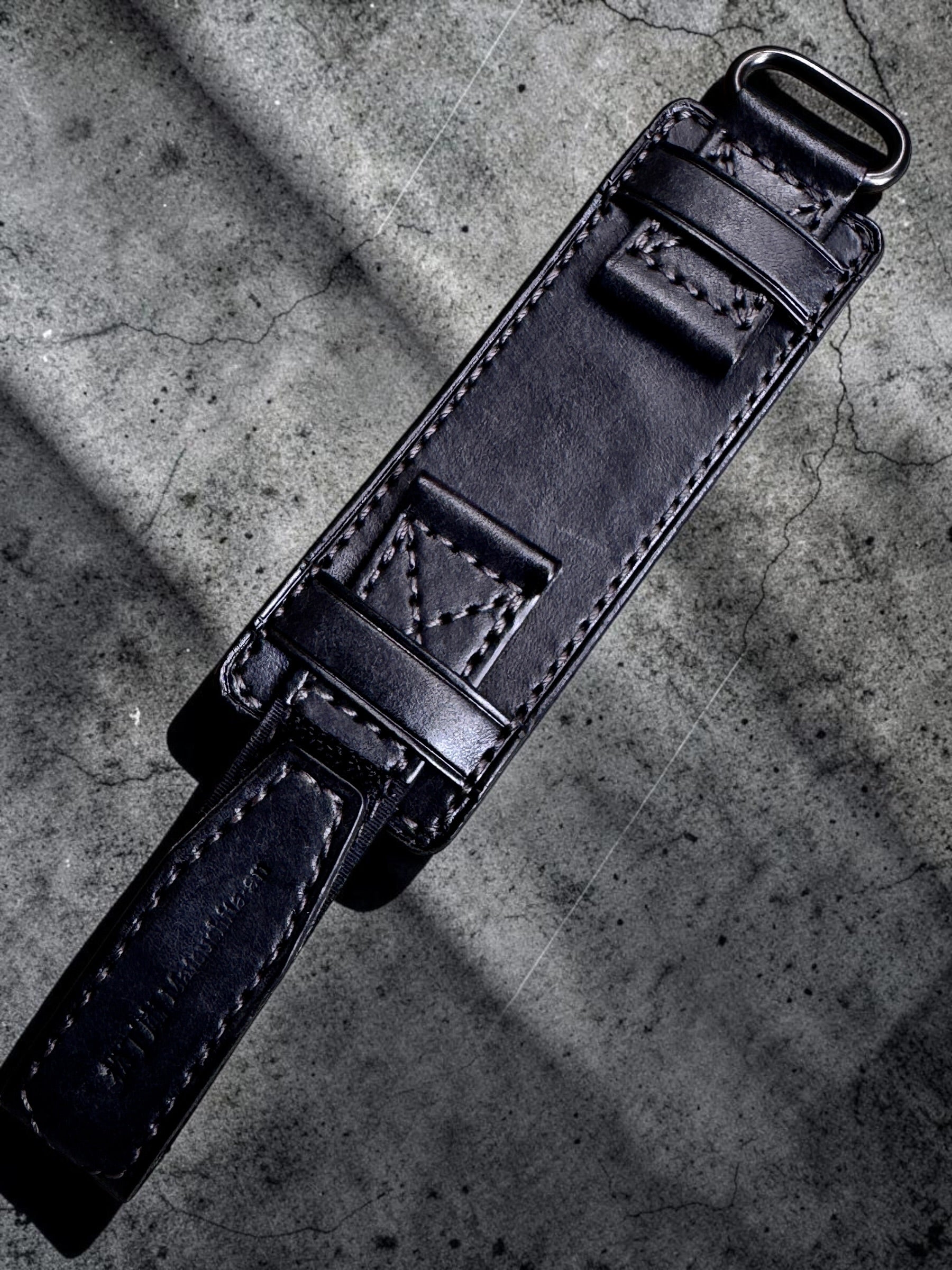 All straps – 松下庵