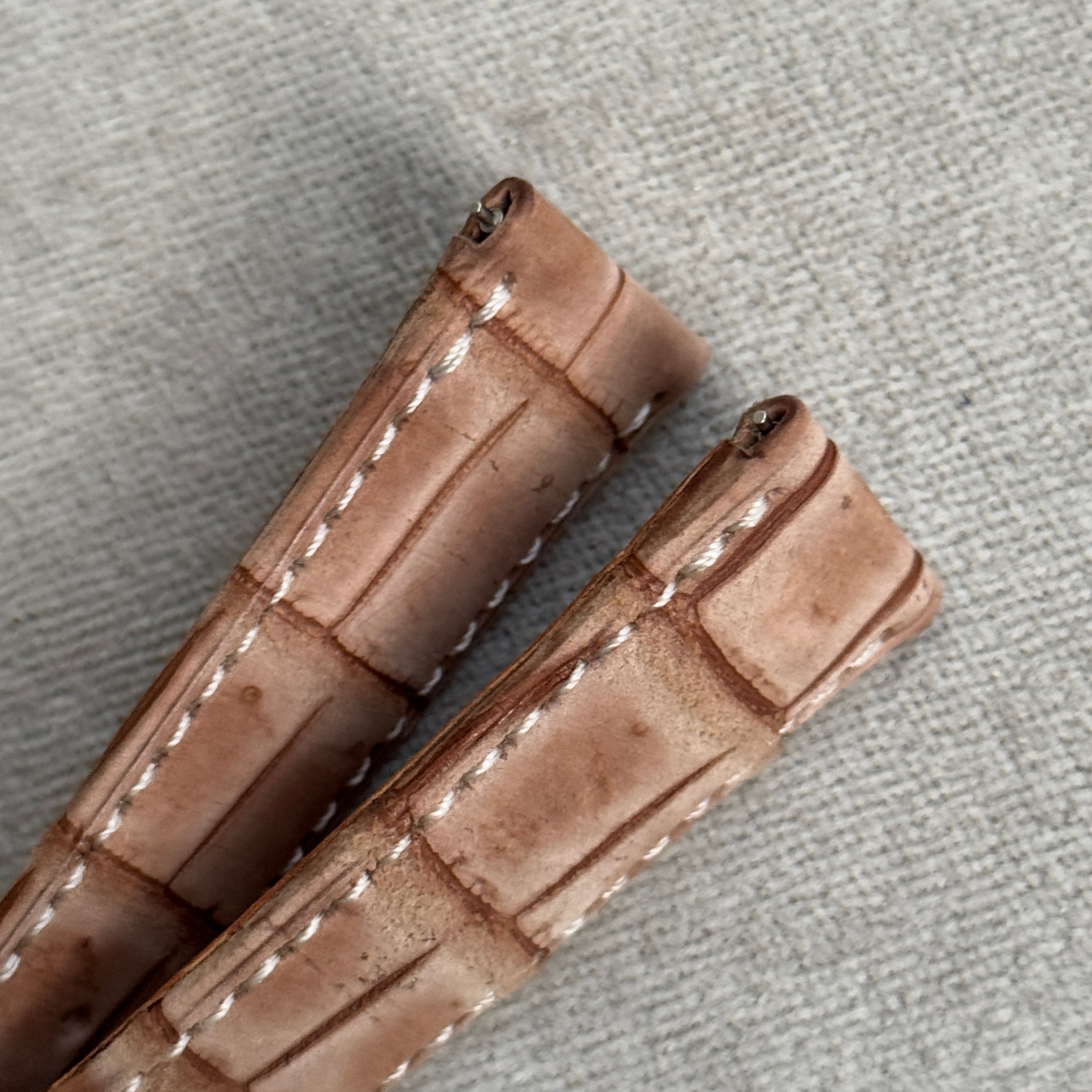 クロコダイル｜モカブラウン｜ヌバック加工 – 松下庵