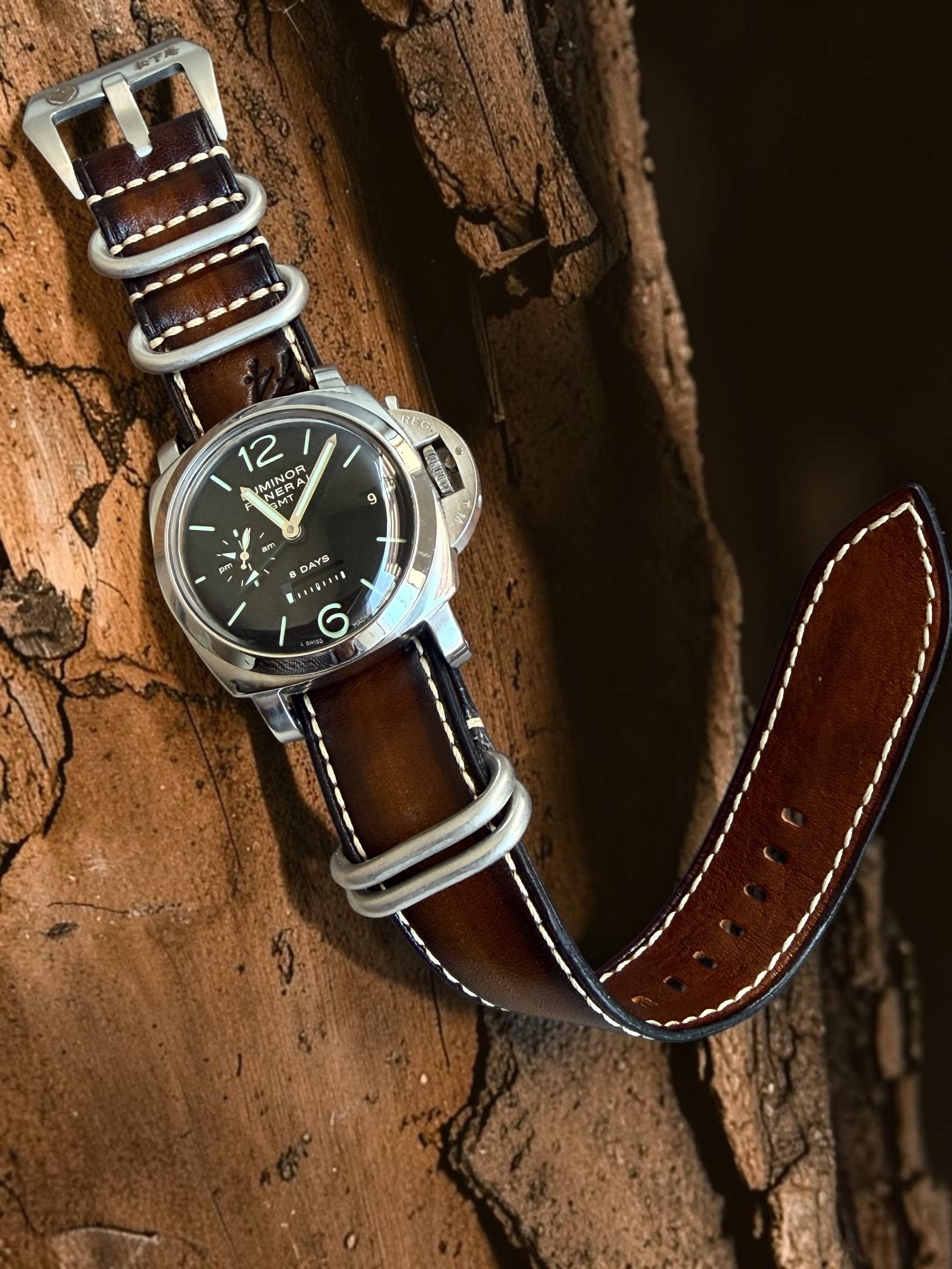 All straps – 松下庵