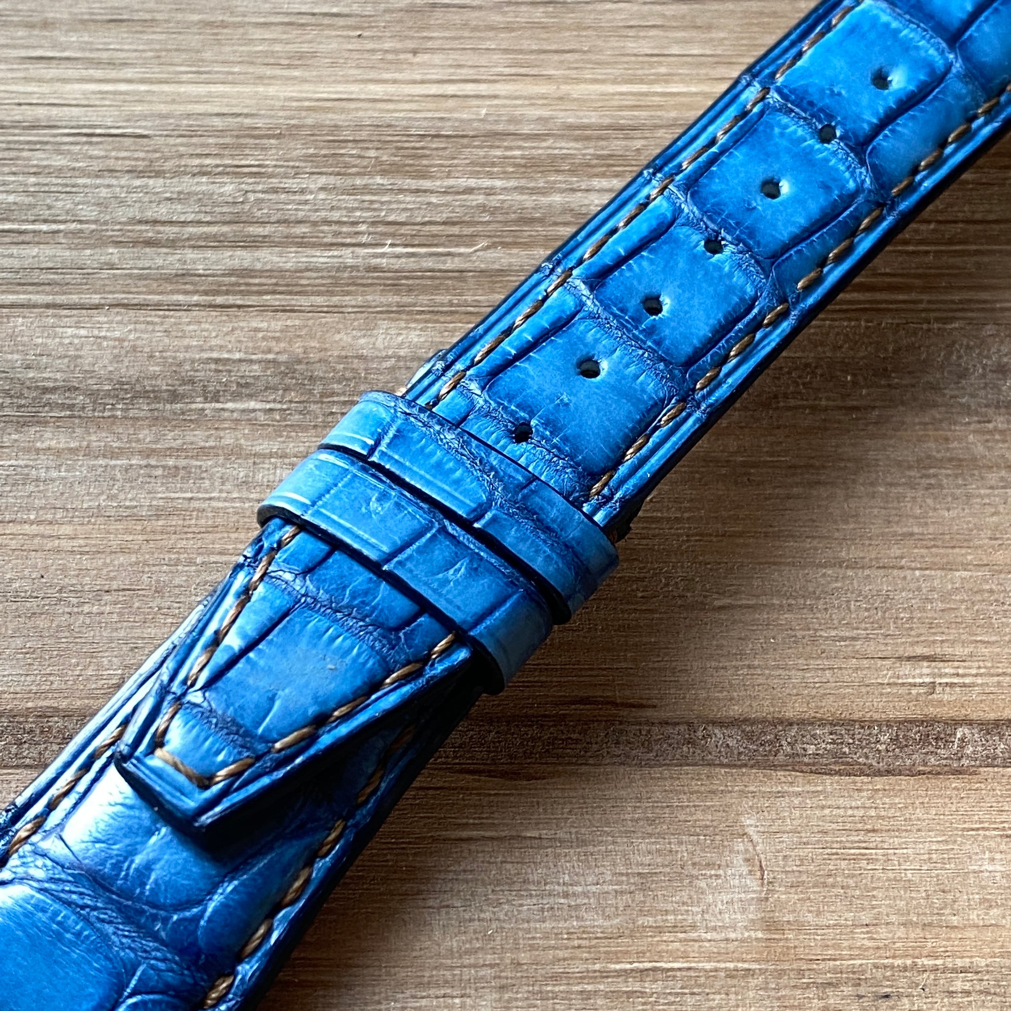 IWC純正 クロコダイルベルト 22mm 時計 クロコ いち早く
